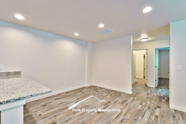 Building Photo - 76 S Drifter Loop