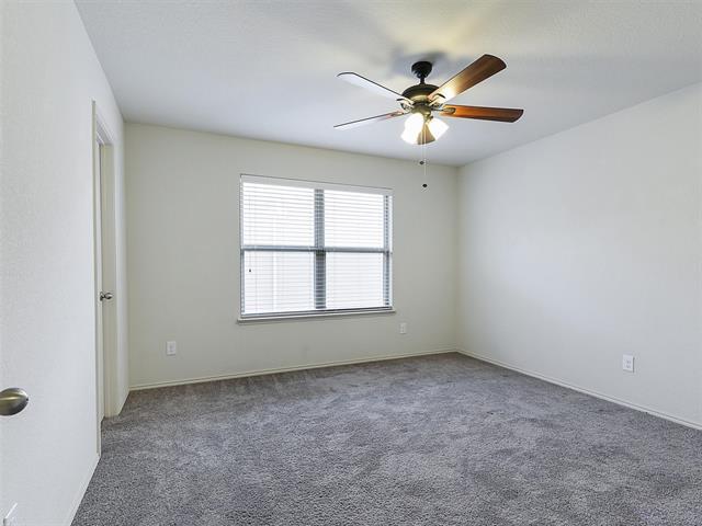 Building Photo - 5105 Marina Dr