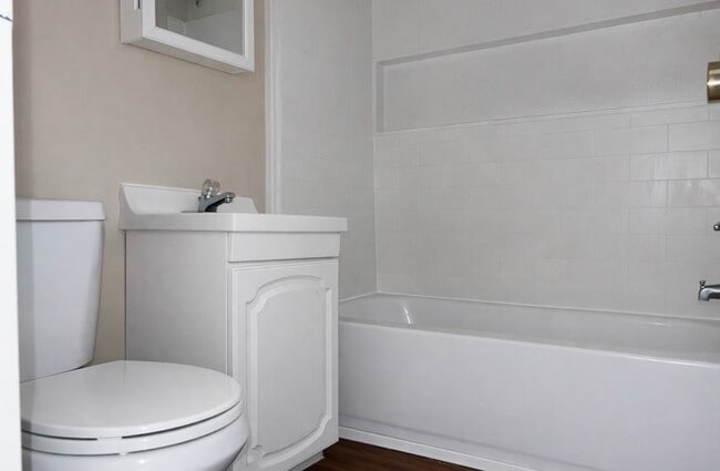 Building Photo - 36.5 Fayette St