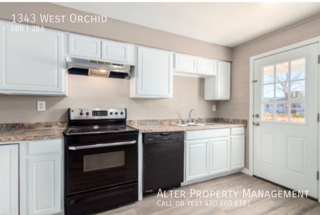 Building Photo - 1343 West Orchid-