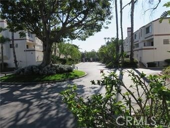 Building Photo - 2931 Plaza del Amo