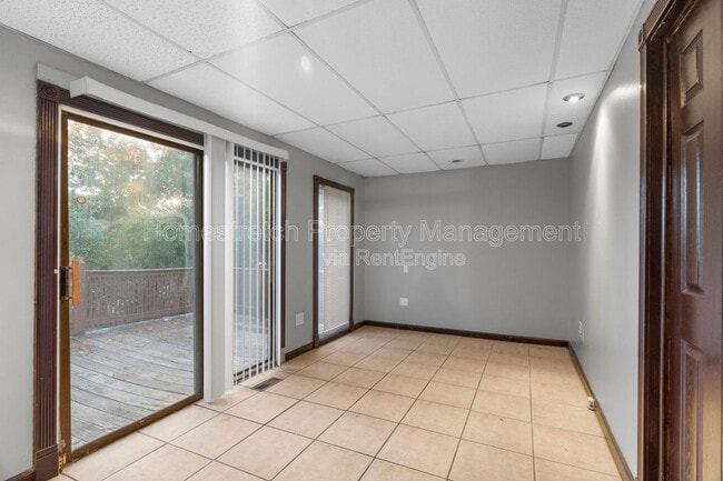 Building Photo - 2420 Shirley Ave