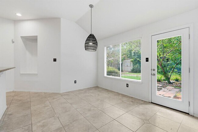 Building Photo - 5021 McDade Dr