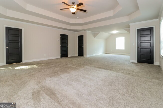 Building Photo - 657 Overlook Gln Dr