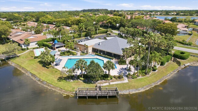 Building Photo - 10775 Waterberry Dr