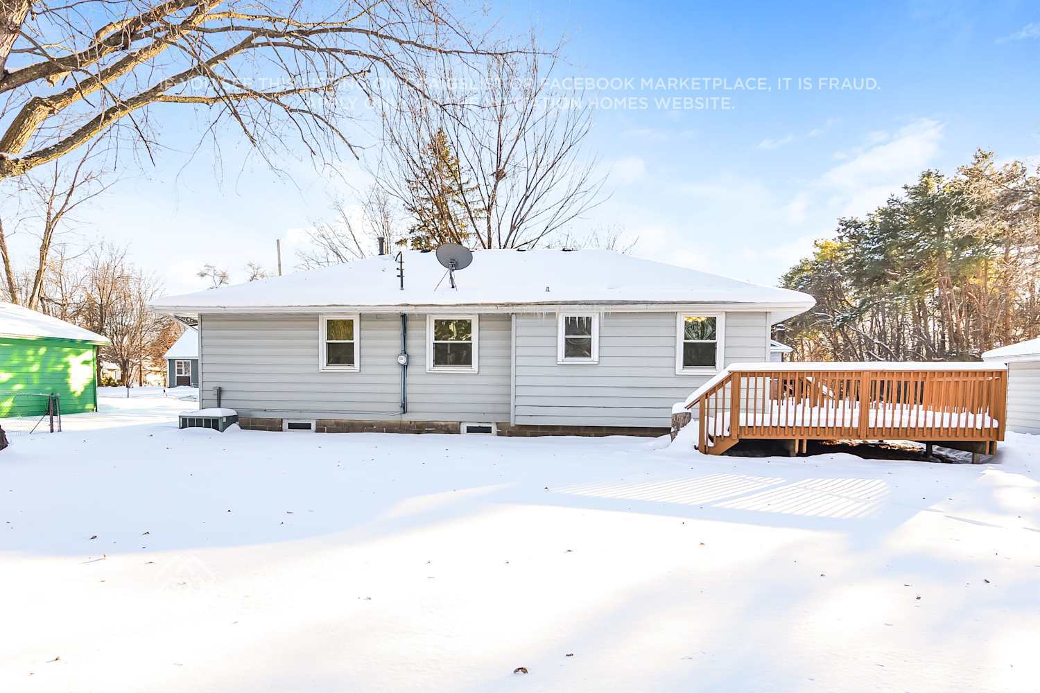 Building Photo - 816 81st Ave N