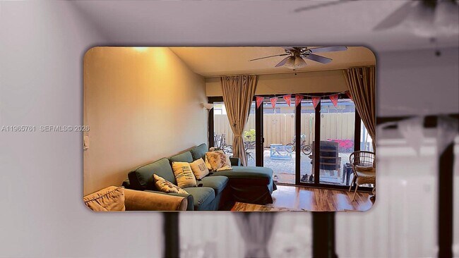 Building Photo - 7509 SW 26th Ct