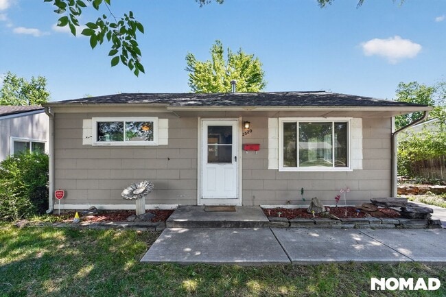 Building Photo - 2520 S Knox Ct