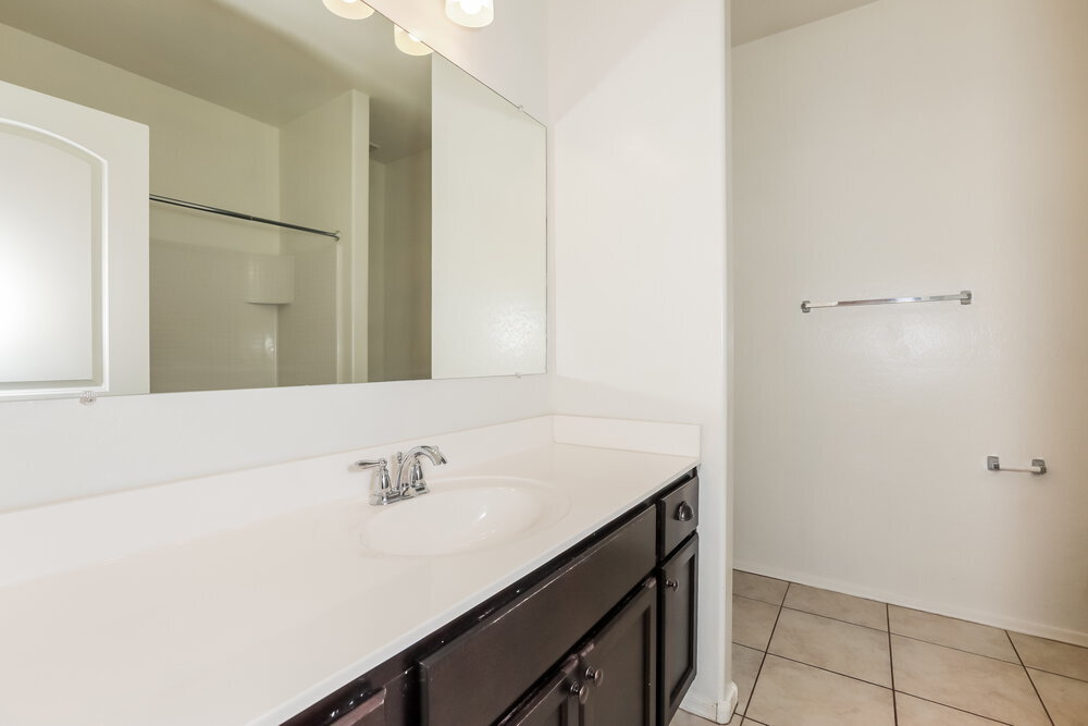 Building Photo - 5032 E Black Opal Ln