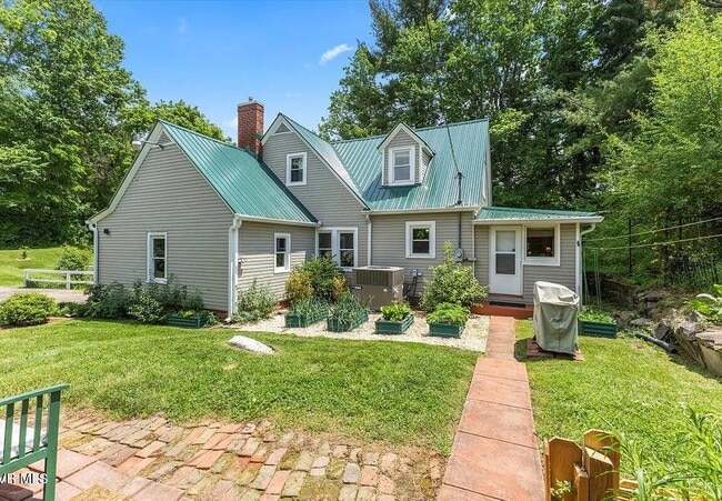 Building Photo - 71 Thistle Cove