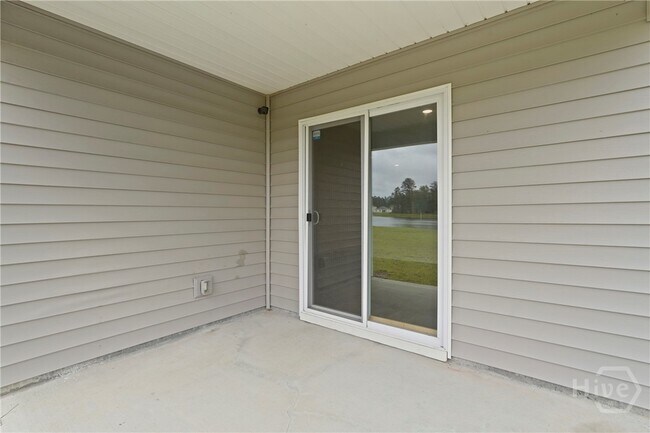 Building Photo - 231 Skylark Rd