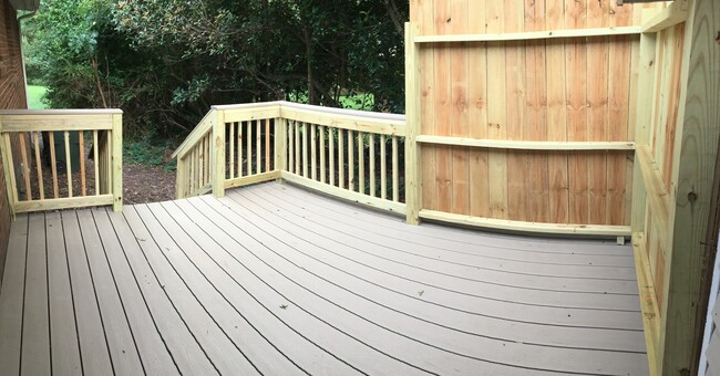 Building Photo - 6828 Ray Rd