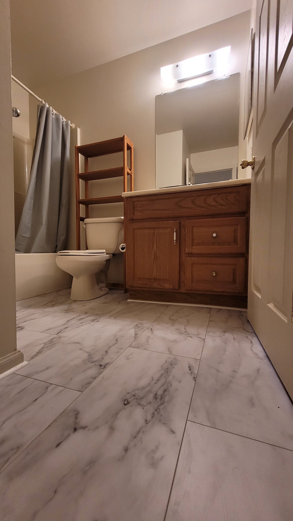 Building Photo - 516 Welsh Rd