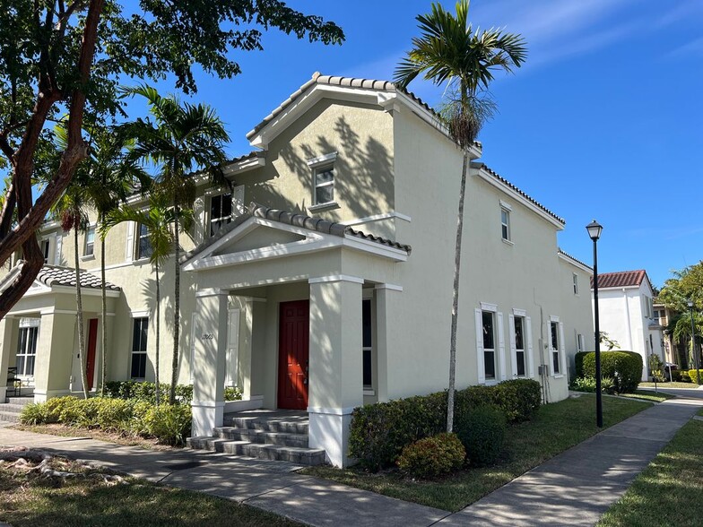 Building Photo - 17065 SW 93rd St