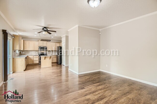 Building Photo - Beautiful Home in Prime North Plains Location – Walk to Parks & Downtown! Special $150 credit on ...