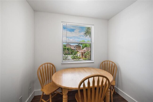 Building Photo - 8851 Wiles Rd