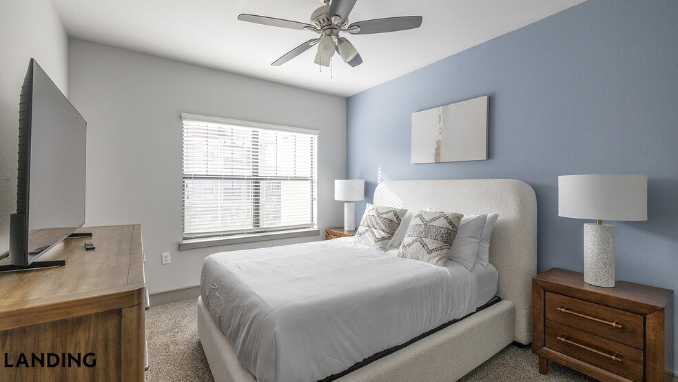 Building Photo - 4689 Mustang Pkwy