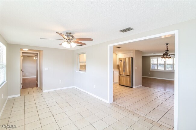Building Photo - 587 Colgate Rd