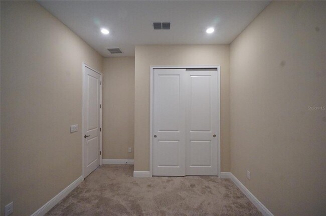 Building Photo - 6154 Marsh Trail Dr