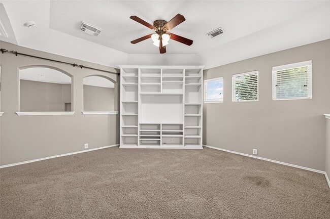 Building Photo - 16411 Canyon Chase Dr