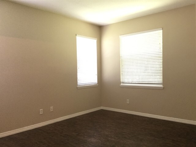 Building Photo - 1838 Madison Ivy Cir