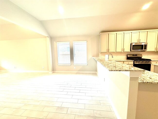 Building Photo - 15718 Telge Rdg Ln