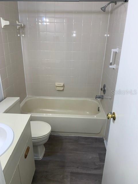 Building Photo - 3678 Dehaven Dr