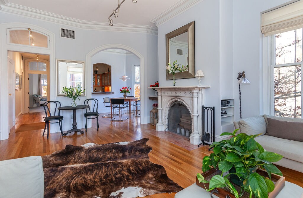 Building Photo - 495 Columbus Ave