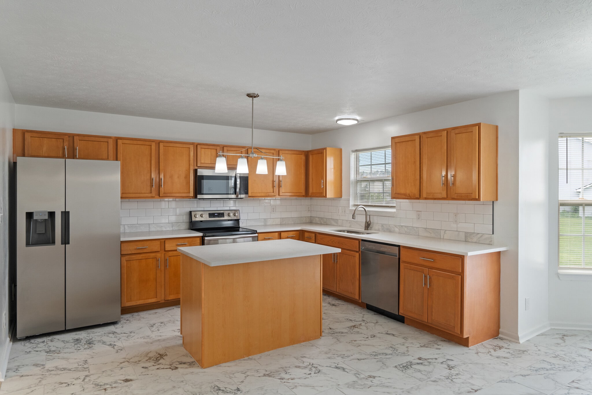 Building Photo - 2310 Liatris Dr