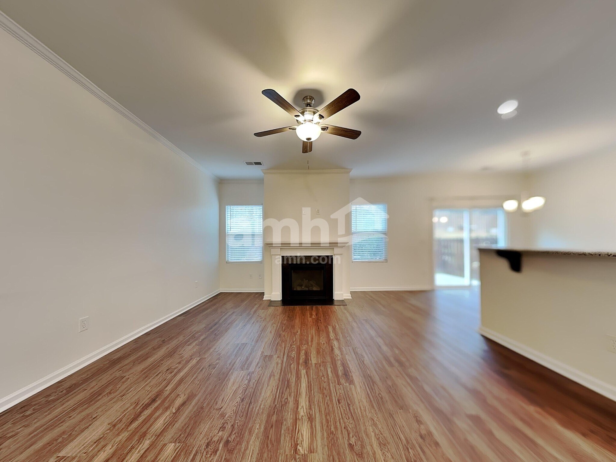 Building Photo - 2065 Tanners Mill Dr