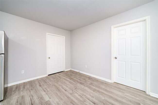 Building Photo - 1309 Jefferson St