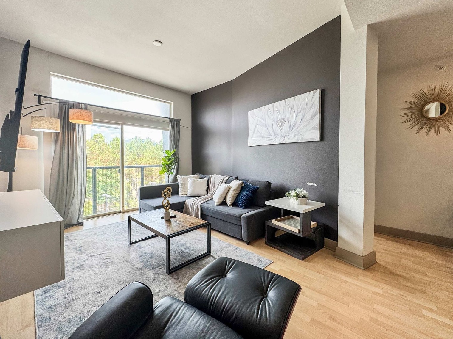 Building Photo - 2901 Indiana St