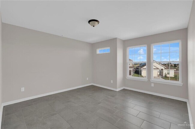 Building Photo - 20 N 33rd St