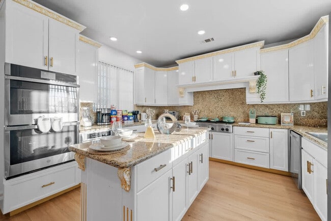 Building Photo - 1853 Penasco Rd