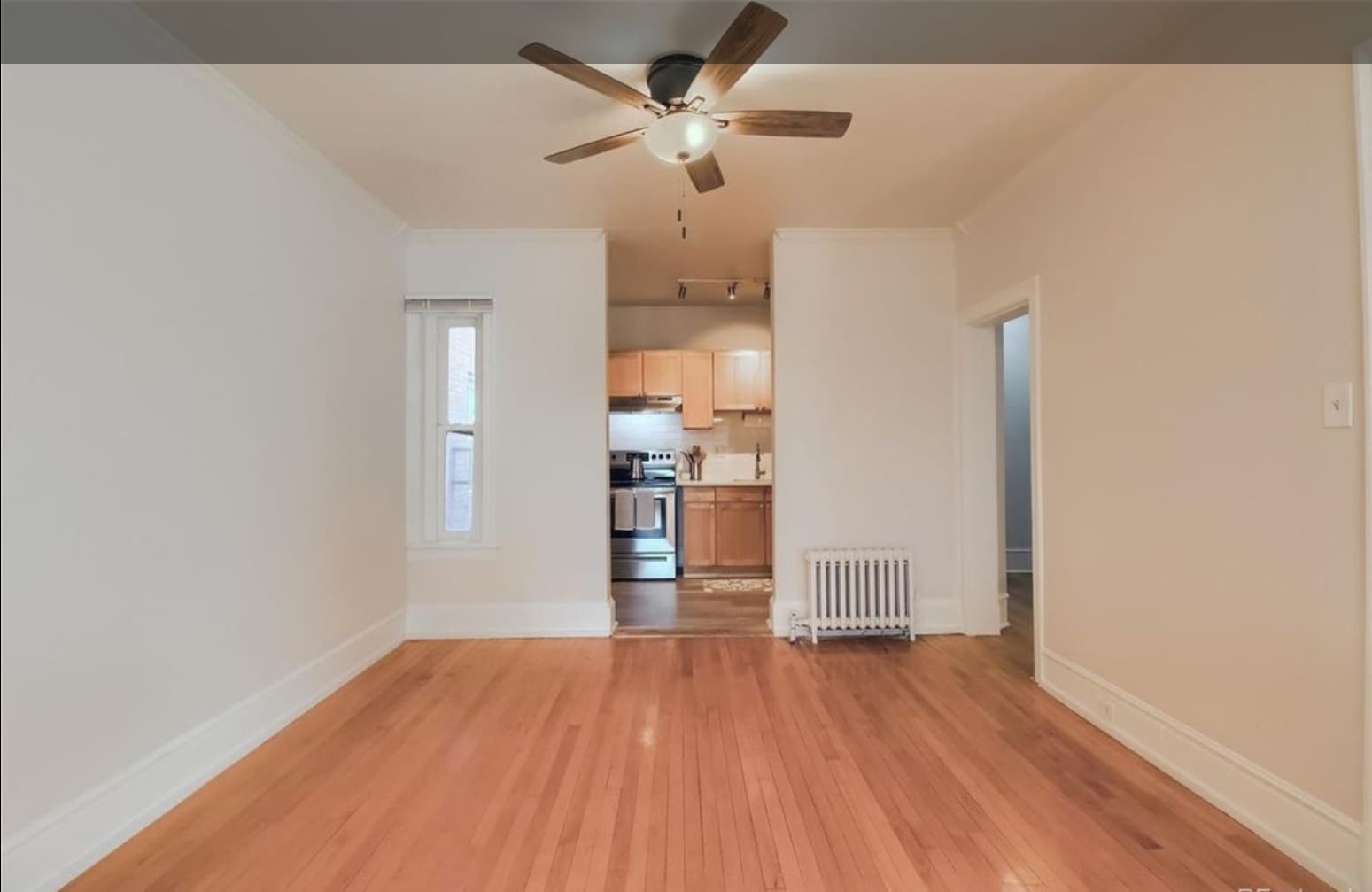 Dining Room w/view to kitchen - 541 E 14th Ave