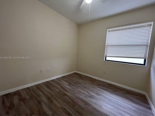 Building Photo - 9165 SW 36th Mnr