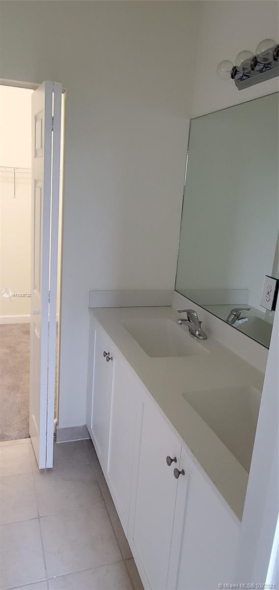 Building Photo - 6538 S Anise Ct