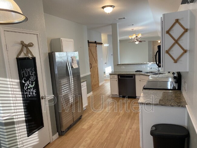 Building Photo - 3804 Camino Real Trail