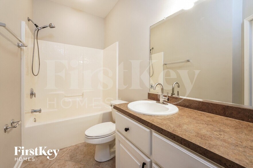 Building Photo - 7685 Eagle Lake Rd