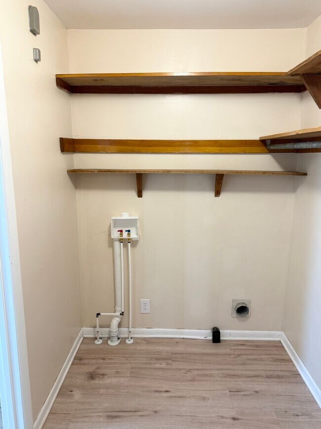 Building Photo - 3 Bedroom Home in Campbell County