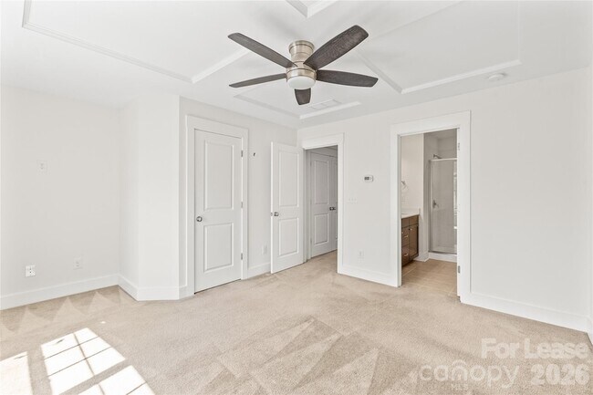 Building Photo - 2564 Tranquil Oak Pl