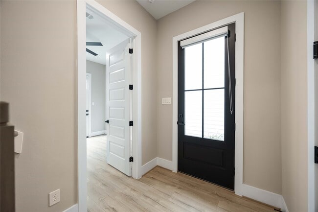 Building Photo - 4013 Griggs Rd