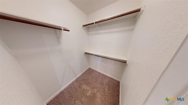 Building Photo - 307 Dober St