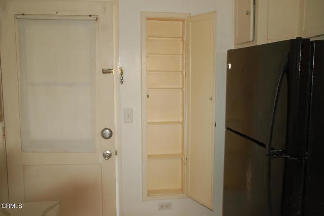 Building Photo - 1637 Raymond Hill Rd