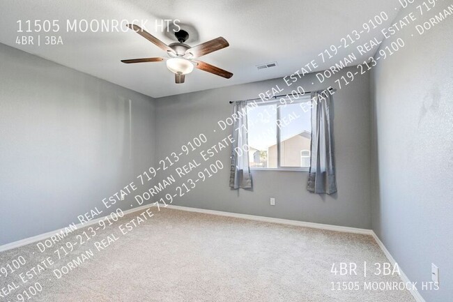 Building Photo - $500 OFF the first month of rent! Beautifu...