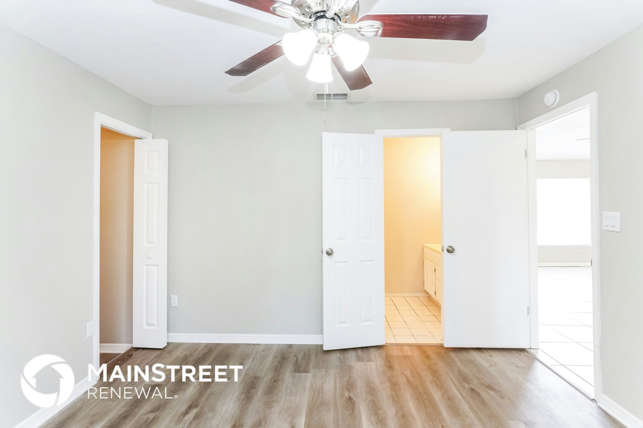 Building Photo - 548 Winer Ave SW