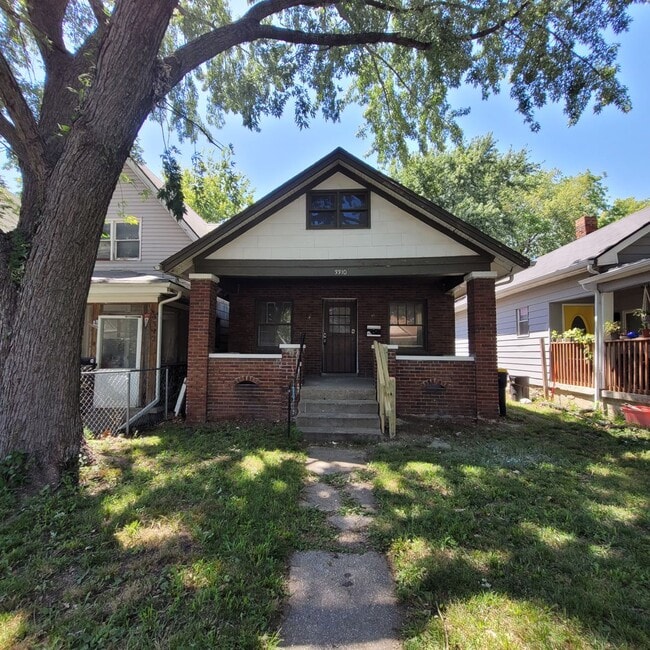 Primary Photo - 3310 Tracy Ave