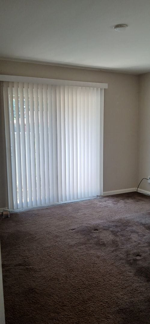 Building Photo - Tabor Oaks