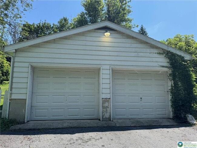 Building Photo - 4750 Shankweiler Rd