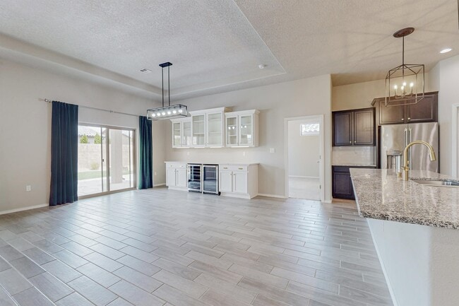 Building Photo - 6011 Buckthorn Ave NW